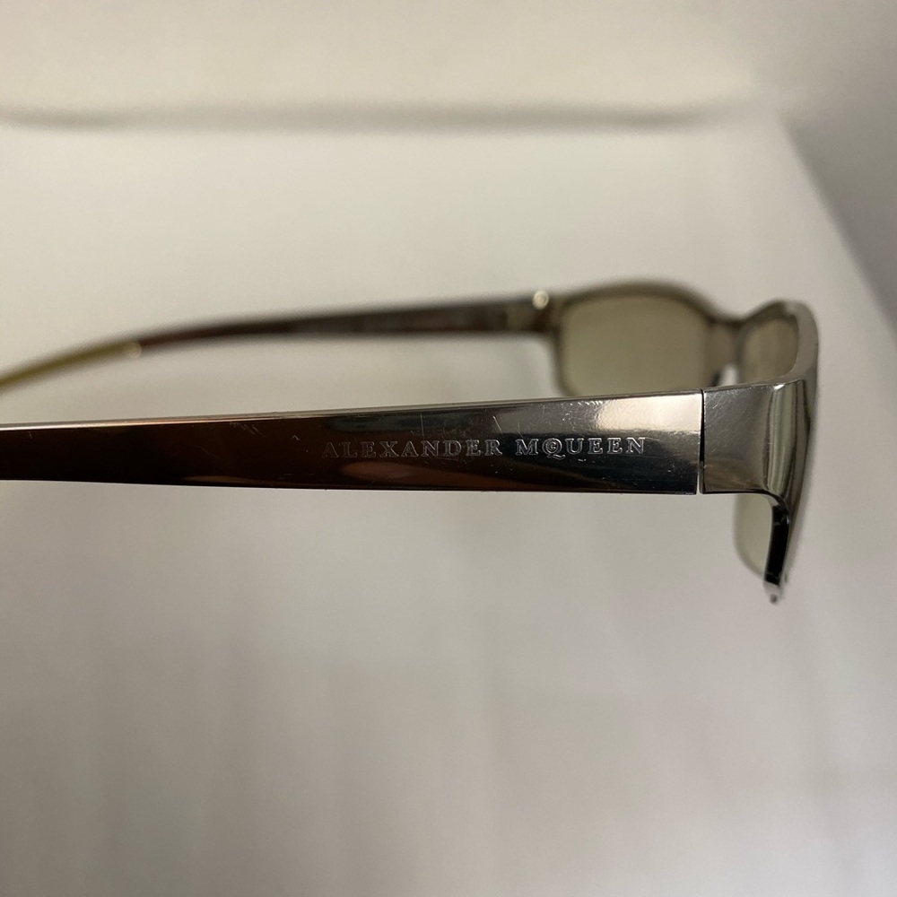 Sunglasses - Picture 3 of 4